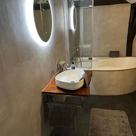 Schoene Neue Dg Mit Sonniger Dachterrasse Und Fantastischem Ausblick Apartment Naumburg (Saale)