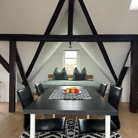 Schoene Neue Dg Mit Sonniger Dachterrasse Und Fantastischem Ausblick Апартаменты Наумбург