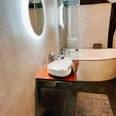 Schoene Neue Dg Mit Sonniger Dachterrasse Und Fantastischem Ausblick